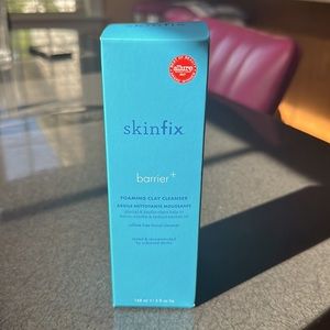Skinfix Barrier+ Foaming Clay Cleanser